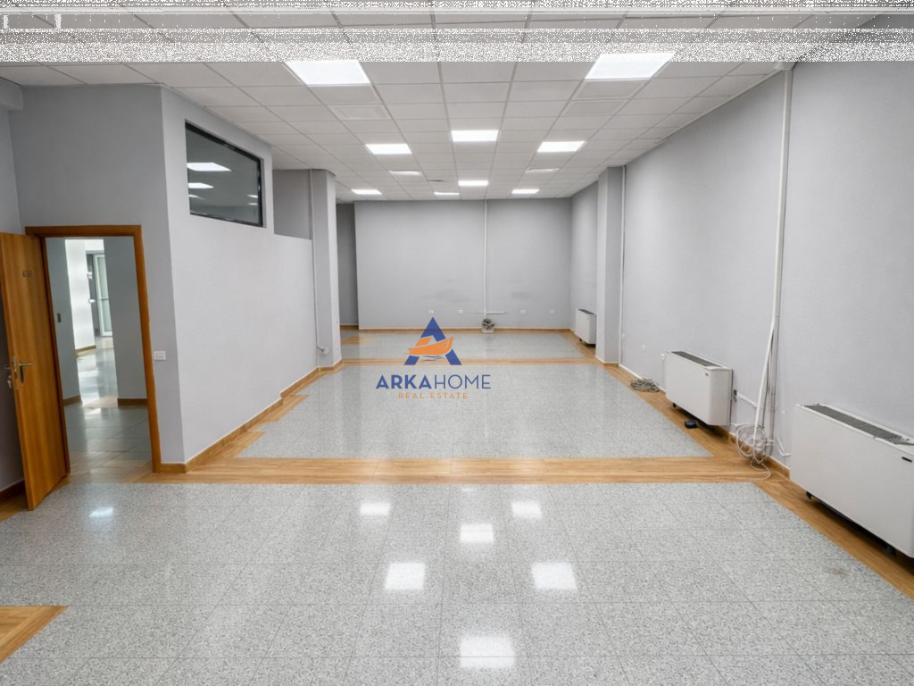 UFFICIO DUPLEX IN AFFITTO 655M2 "VIA KAVAJA, VICINO ALLA CHIESA" 5800 EURO