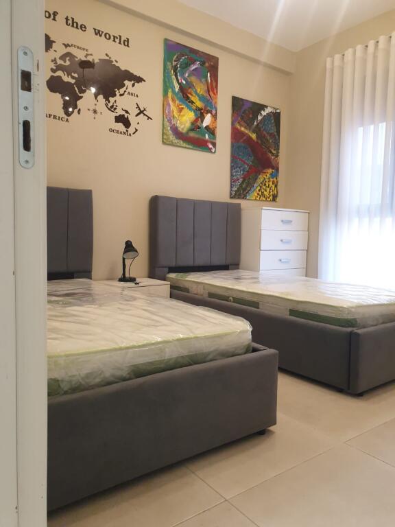 For rent apartment 2+1+2 + veranda, in Kodra e Diellit