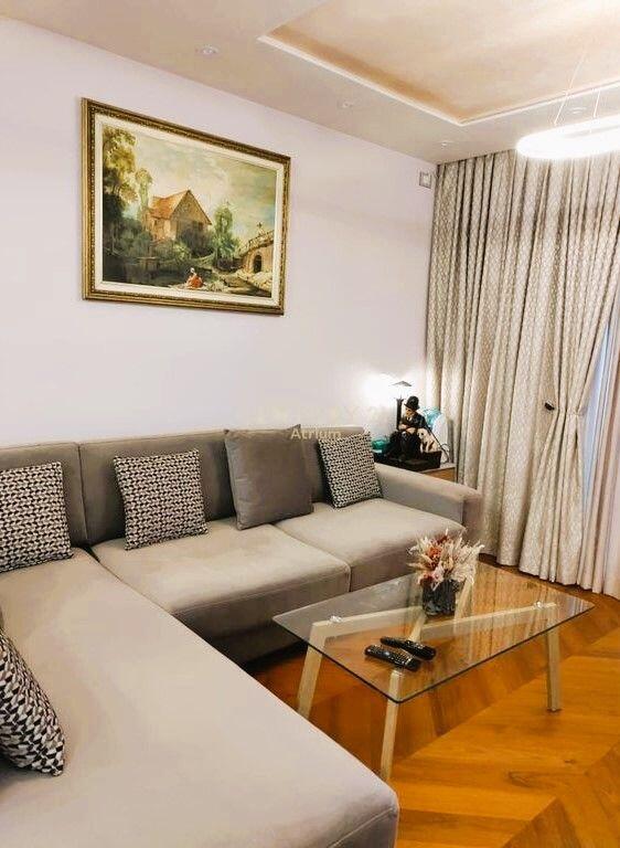 SHITET APARTAMENT PREMIUM 1+1 NE ZEMER TE TIRANES TEK PAZARI I RI!