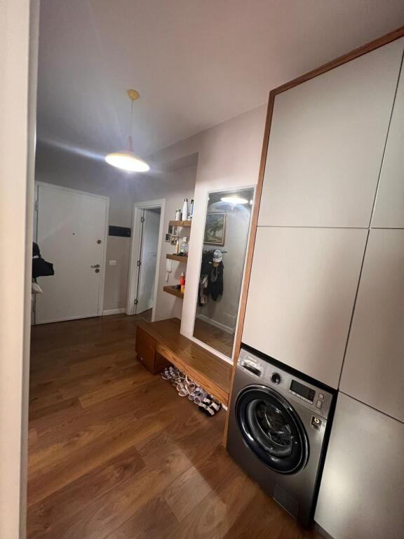 Appartamento 2+1 con parcheggio in affitto, Comune di Parigi