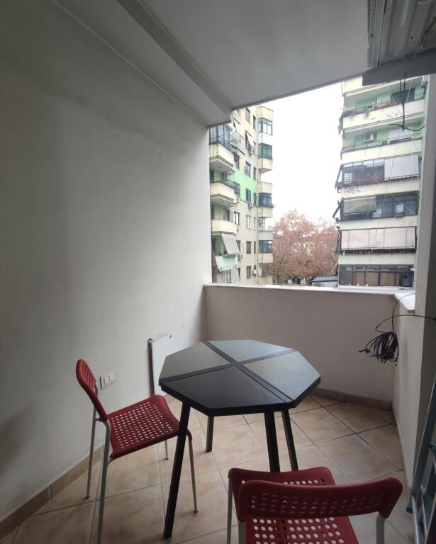 Affittasi Appartamento 2+1, via Nikolla Jorga Myslym Shyr vicino al Tribunale 600 Euro