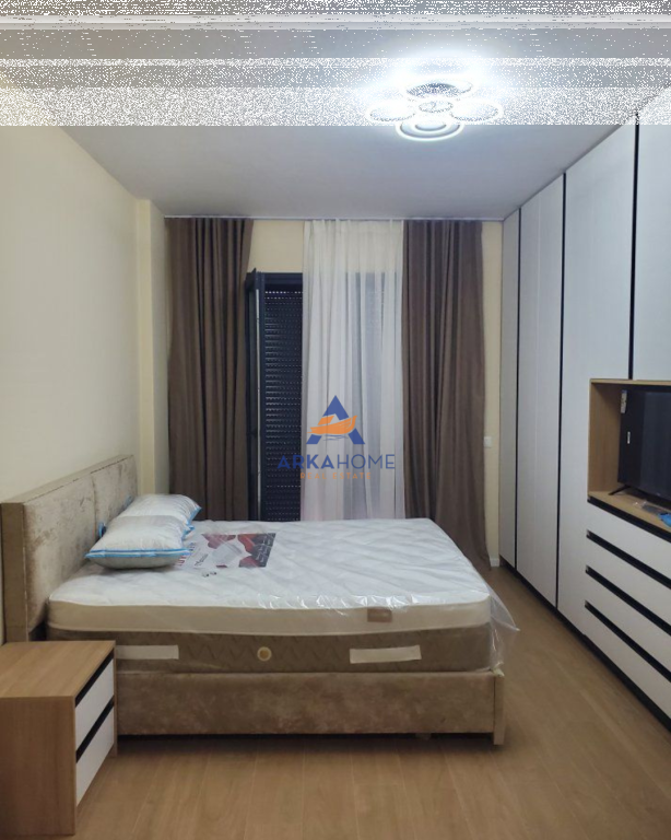 AFFITTASI APPARTAMENTO 2+1+2+POSTO AUTO AL LAGO ASCIUTTO 1300 EURO