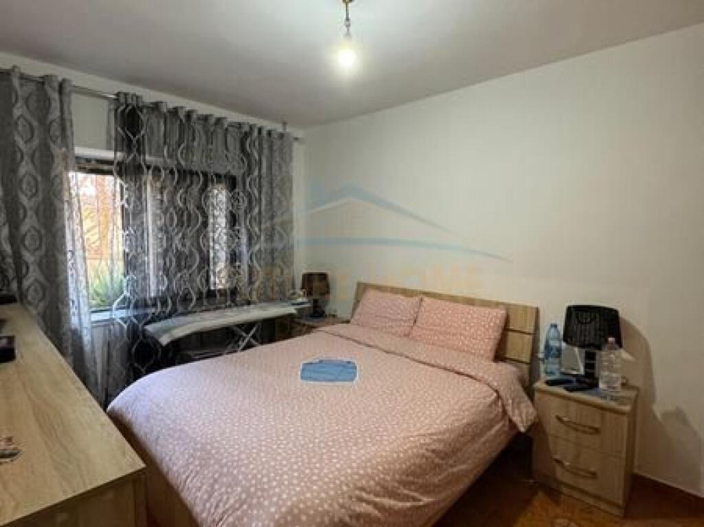 For sale, Apartment 1+1, Pazari i Ri, Tirana