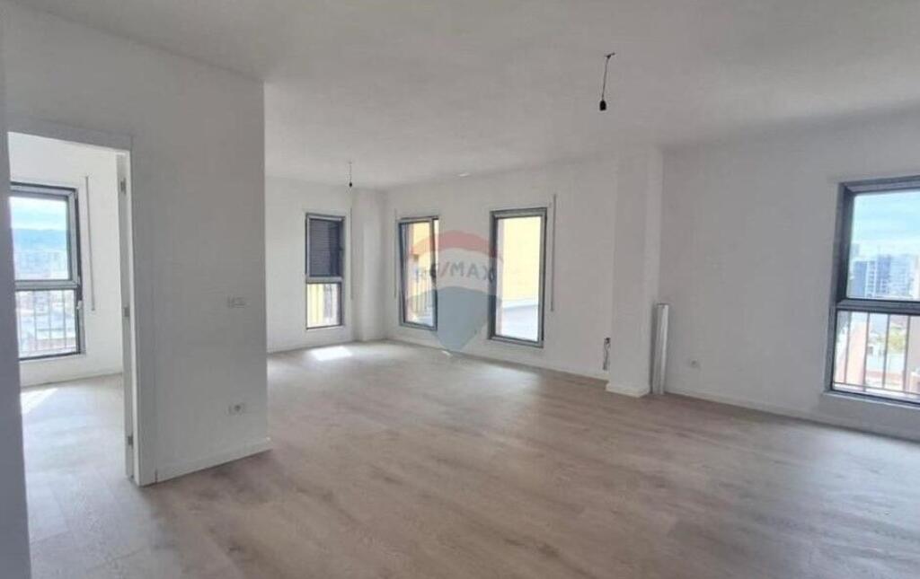 Apartment - For Sale - Qemal Stafa Street, Tirana(ID: 530181096-203)