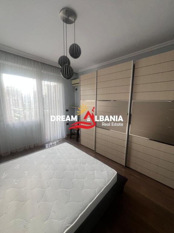 Jepet me qera apartament 2+1+2 ne rrugen e Dibres tek Selvia (ID 42215442)