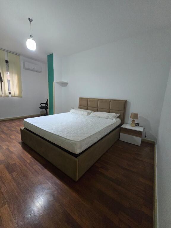 Affittasi appartamento 2+1 in Via Elbasanit
