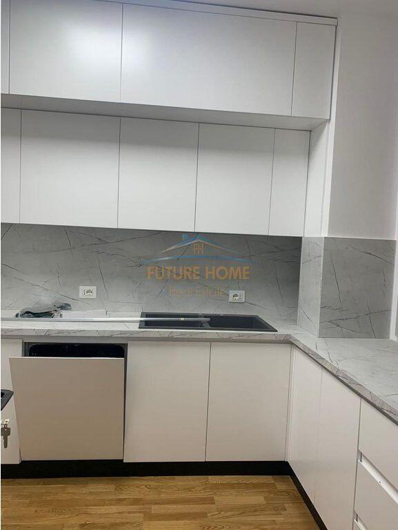 Rent, Apartment 3+1+2, Ismail Qemali Street, Tirana.