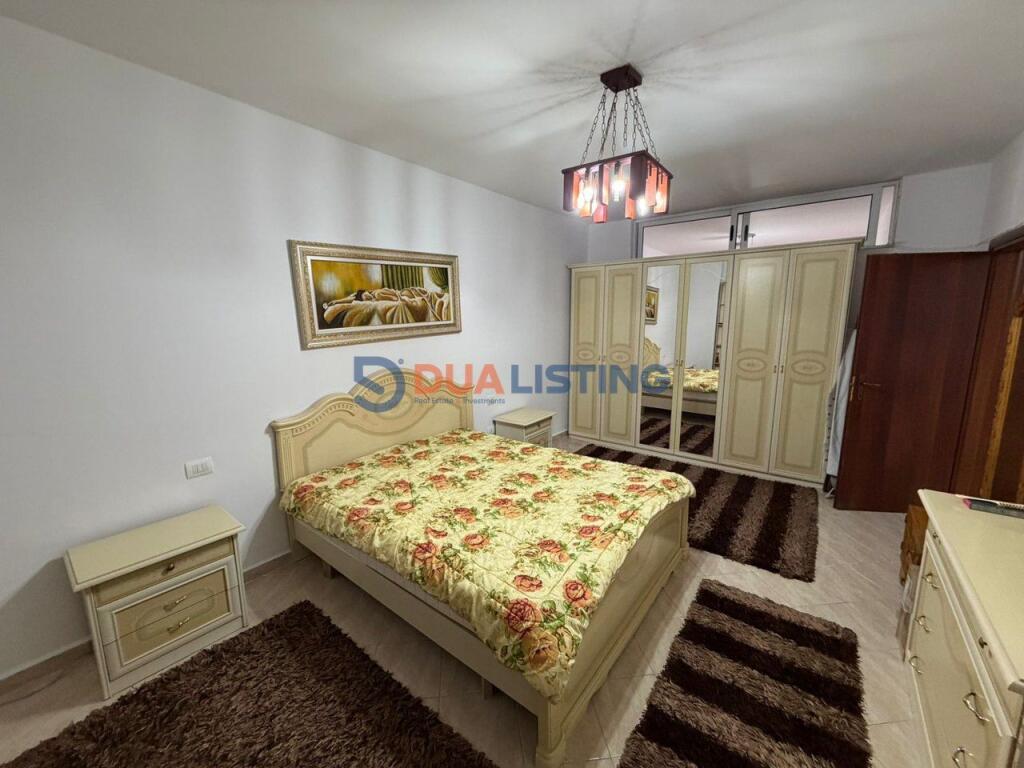 Apartament 2+1 ne shitje ne zonen e Freskut.