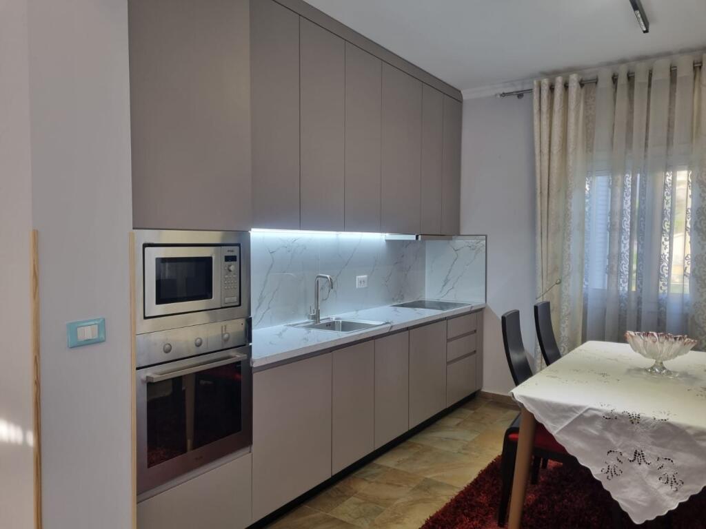 Apartament 1+1 me qera tek Vilat Gjermane