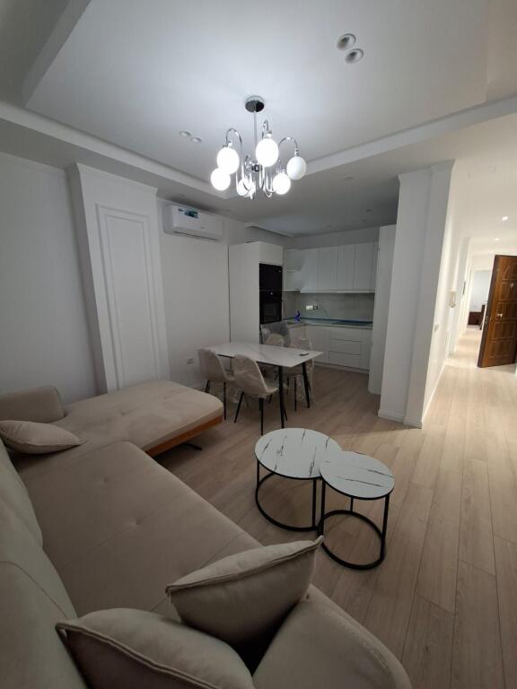 M. SHYRI  APPARTAMENTO 2+1+POSTO AUTO IN AFFITTO   1.000 EURO