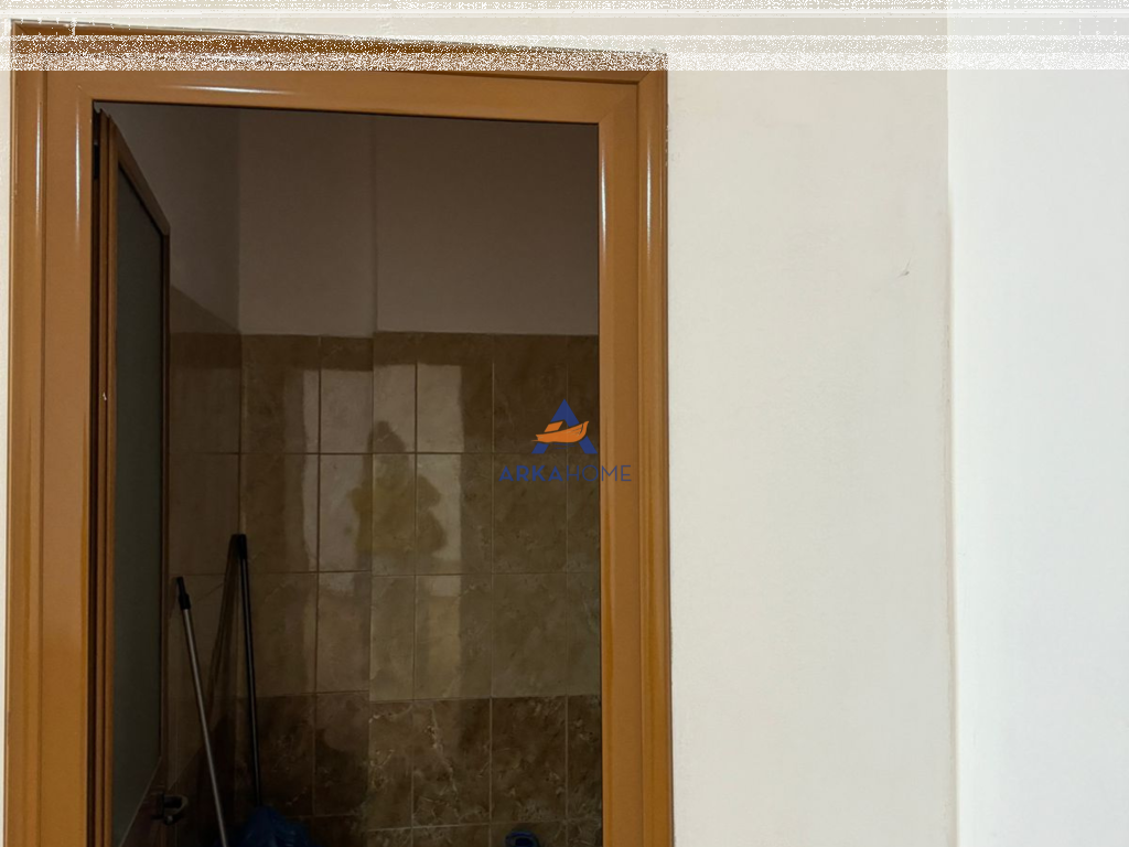 LOCALE COMMERCIALE IN AFFITTO 115M2 "IN VIA DIBRA" 100.000 LEKE