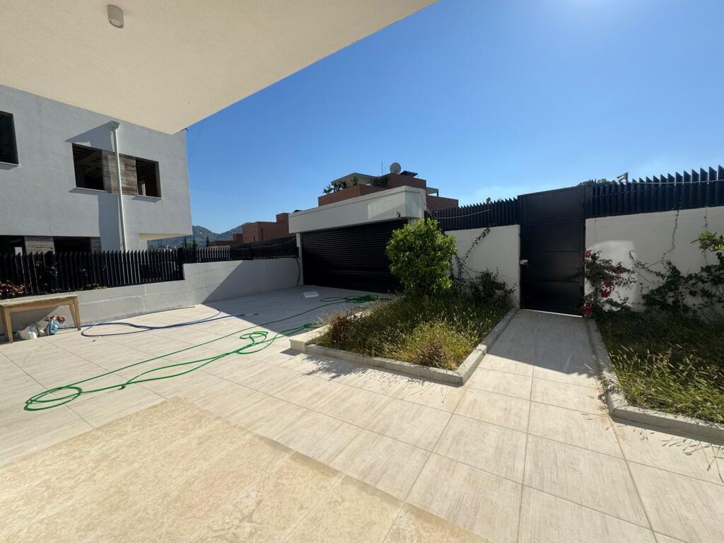 INDIVIDUAL VILLA FOR RENT JUST FINISHED WITH POOL IN TEG !
