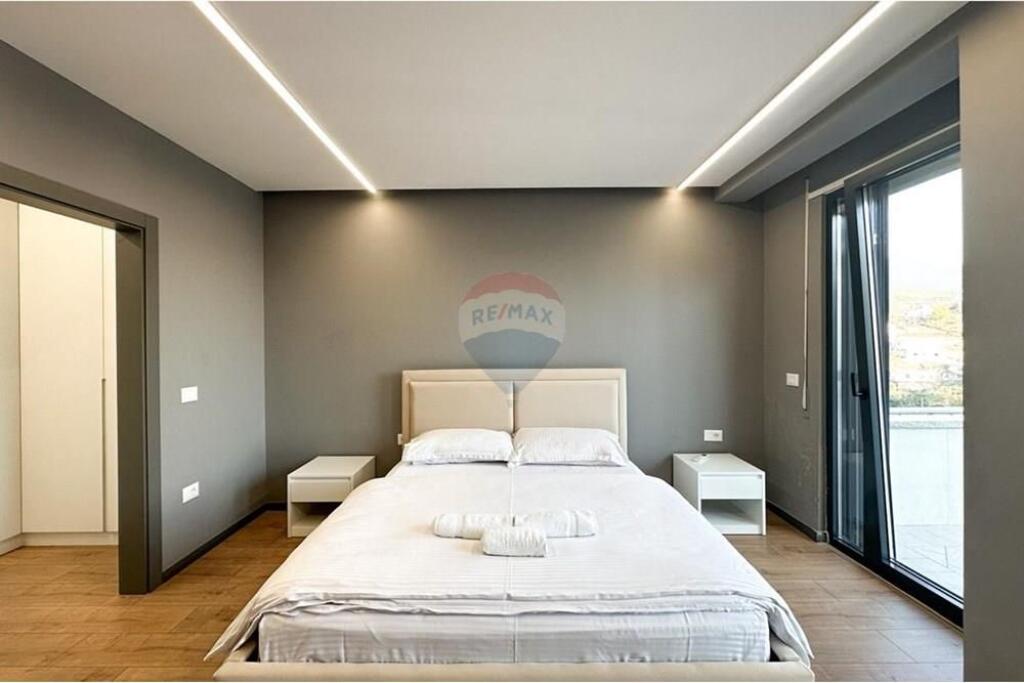 Apartment - For Sale - Farkë, Tirana