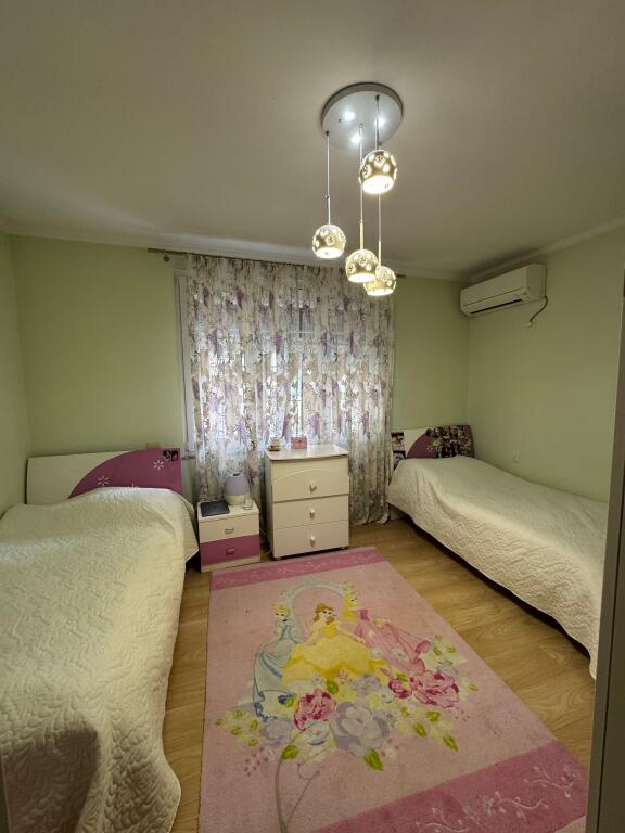 Appartamento 2+1 con veranda Via Kosovo