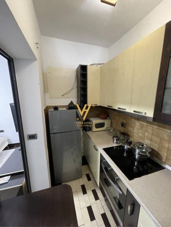 AFFITTASI APPARTAMENTO 1+1+ANGOLO COTTURA IN VIA DURRESIT 600 EURO
