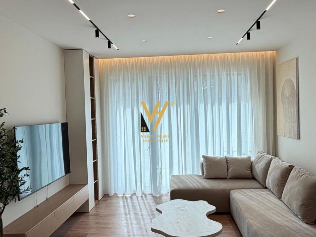 AFFITTASI APPARTAMENTO 2+1+2+BLK A GREEN VALLEY 3, LIQUIDO THATE 1.900 EURO