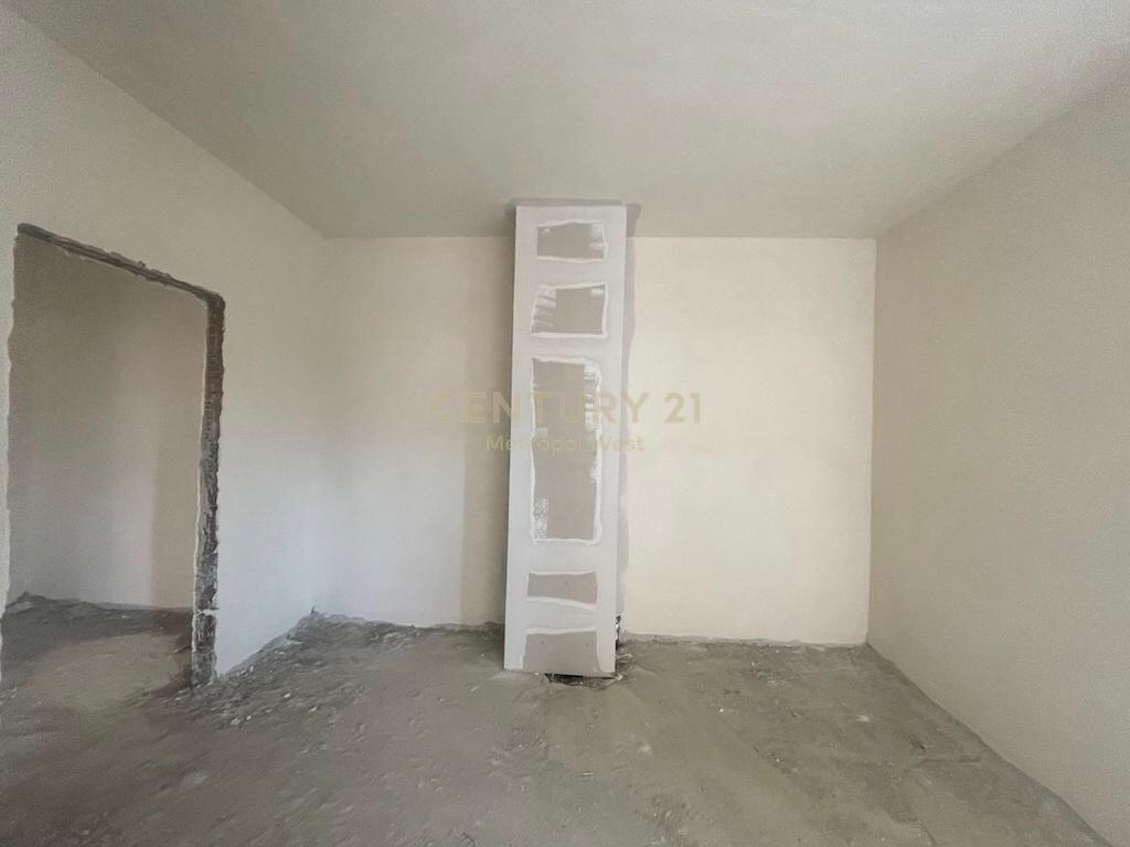Appartamento 2+1+2 in Vendita, Complesso Xheluks 165.750 €