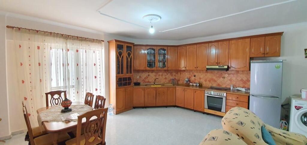 🏠 APPARTAMENTO 2+1 IN VENDITA – ZOGU I ZI / LAPRAKË