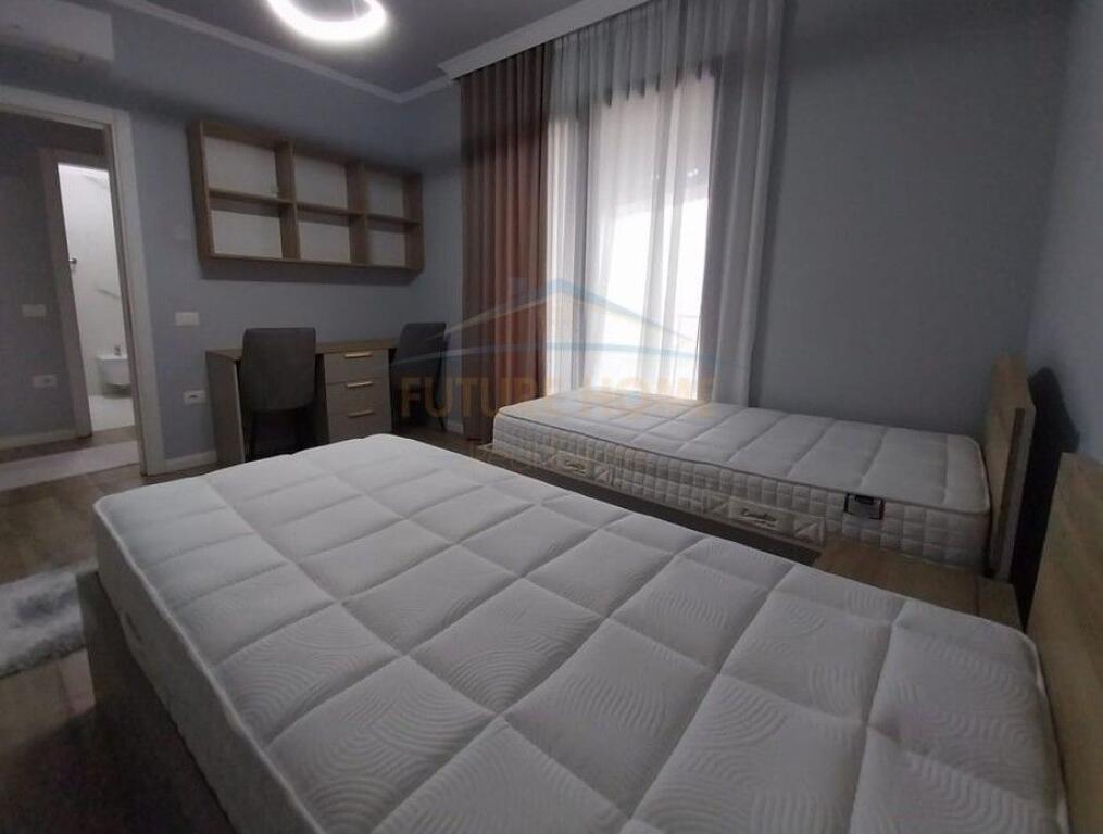 Affitto, Appartamento 2+1+2+Posto Auto, Lago Secco, Tirana..