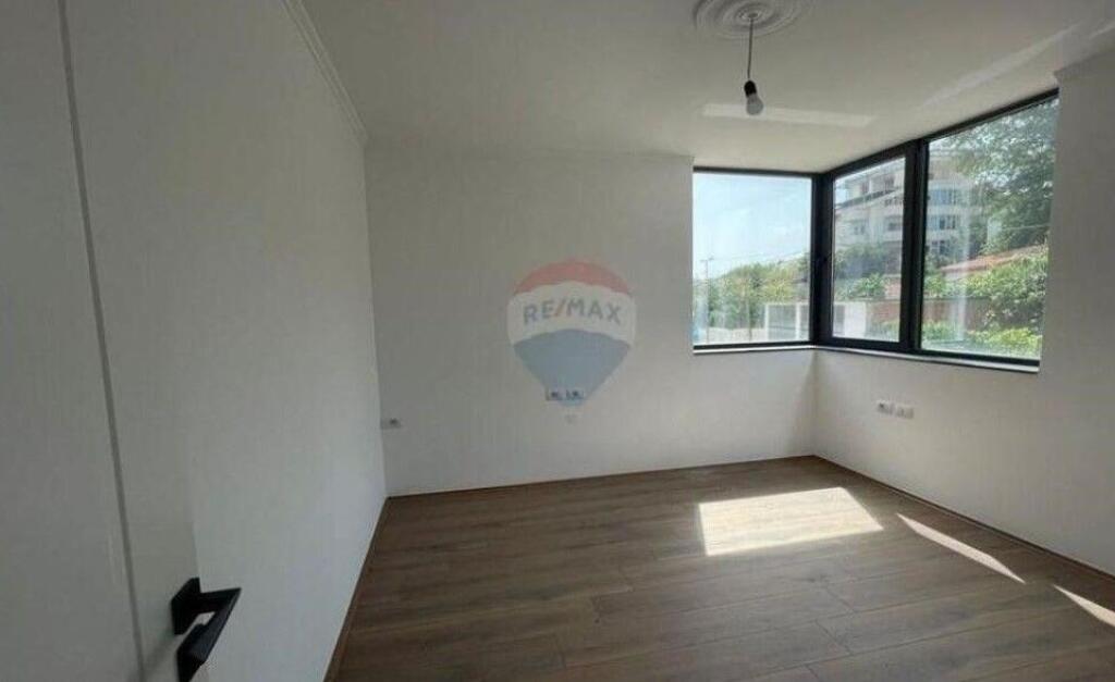 Villa - For Sale - Kombinat, Tirana(ID: 530361014-46)