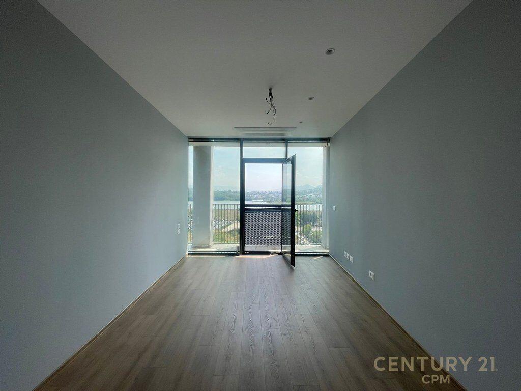 Spazio ufficio in affitto a Lake View, Kosovareve Street