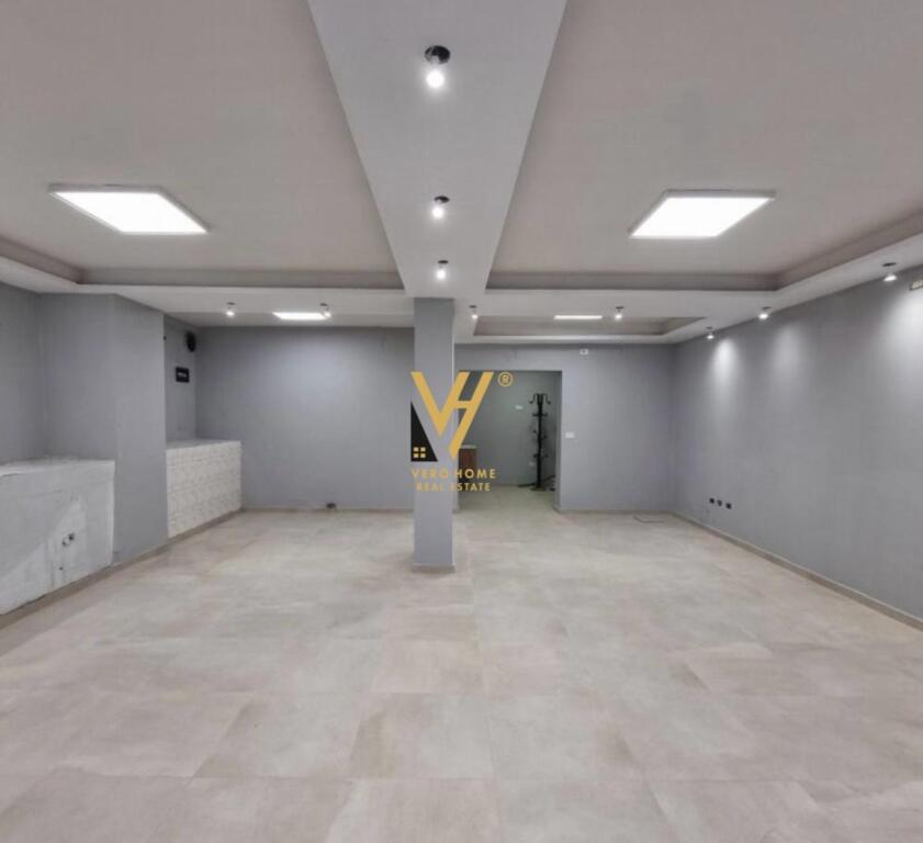 SHITET AMBIENT BIZNESI 94 M2 TE HOXHA TAHSIN 134.000 EURO