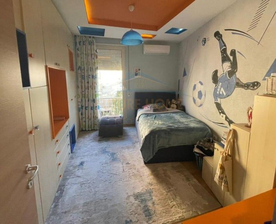Shitet, Apartament 2+1+2, Rezidenca Sona, Liqeni i Thate, Tirane