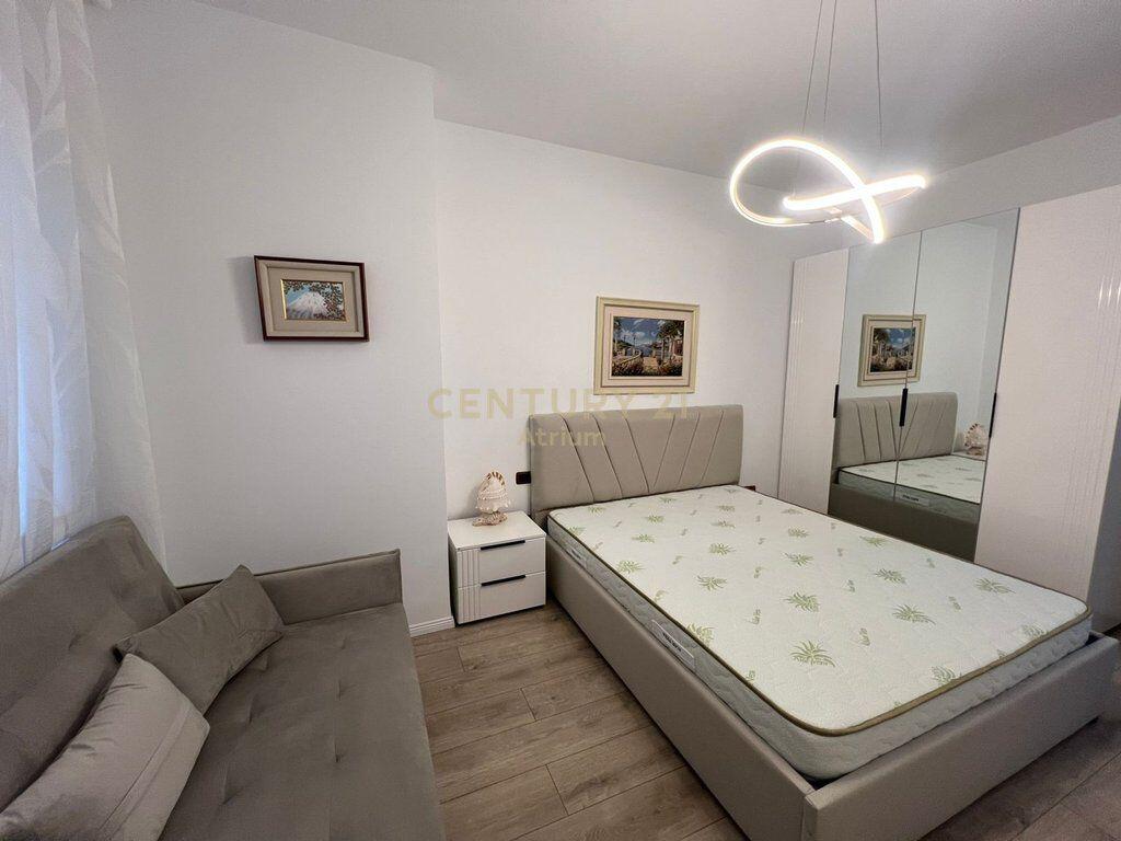APARTAMENT 1+1 ME QERA TEK ISH EKSPOZITA