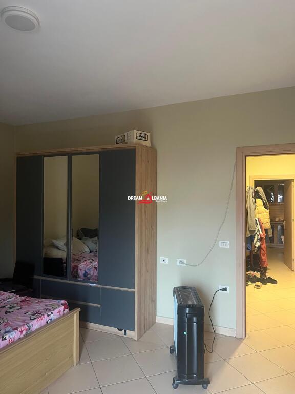 Apartament me qera 2+1+2wc me Post Parkimi prane Kodres Diellit, Tirane (ID 42215463)