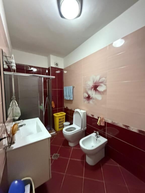 2+1 apartment for sale in Unaza e Re Astir