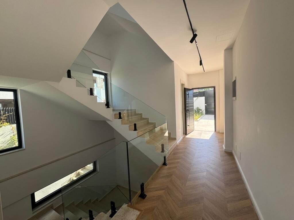 INDIVIDUAL VILLA FOR RENT JUST FINISHED WITH POOL IN TEG !
