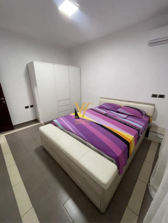 AFFITTASI APPARTAMENTO 1+1+ANGOLO COTTURA IN VIA DURRESIT 600 EURO