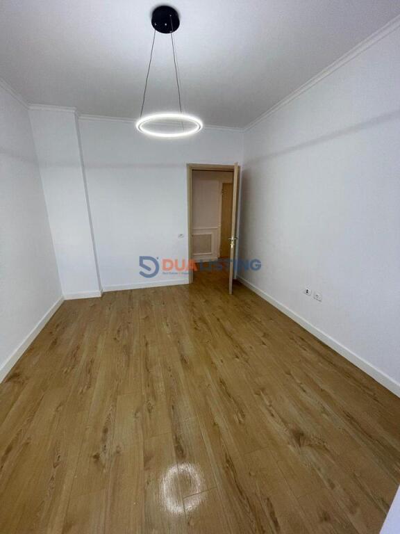 Shitet apartament 2+1 në Astir, pranë Hotel Roland !