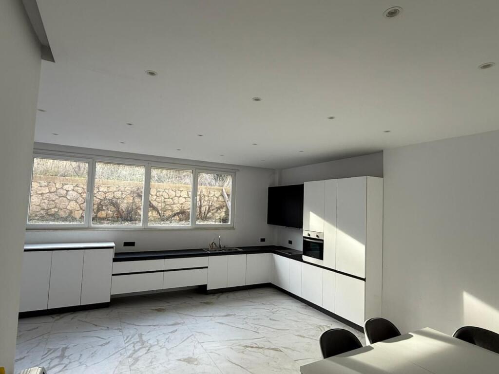VILLA FOR SALE NEAR TEG