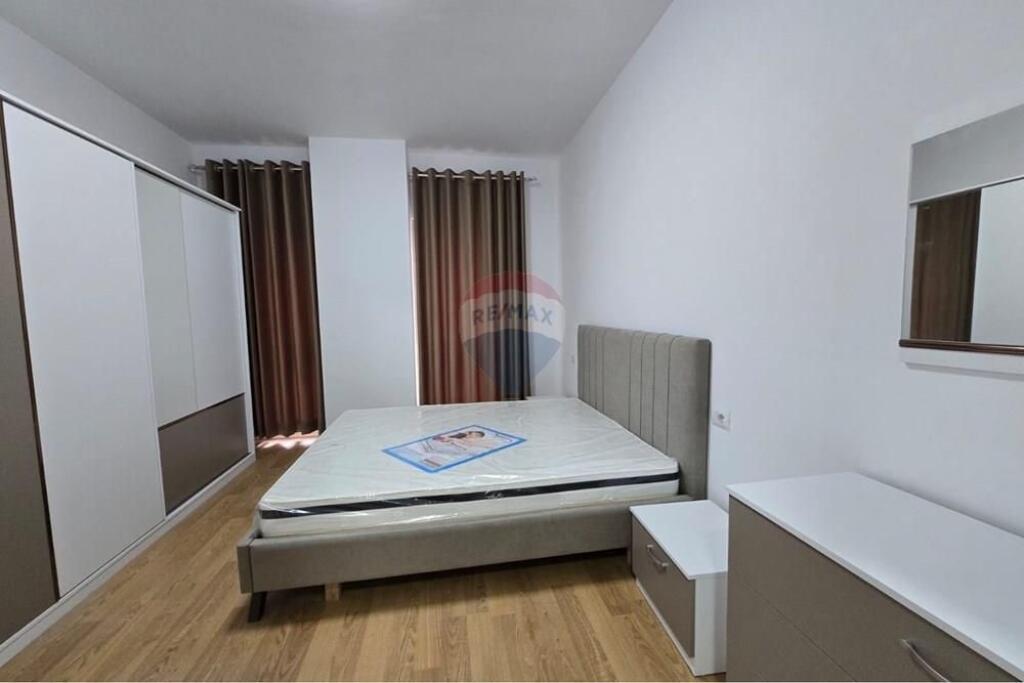 APARTAMENT 2+1 PER QIRA, ZOGU I ZI