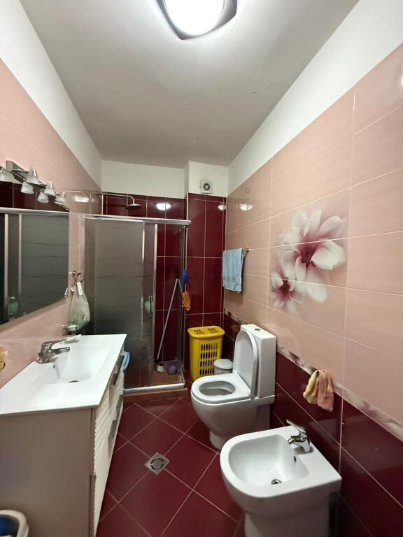 2+1 apartment for sale in Unaza e Re Astir