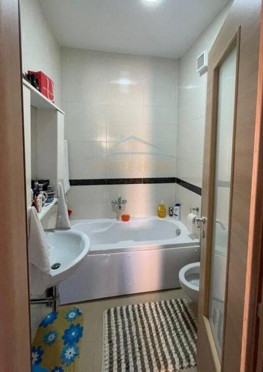Shitet, Apartament 2+1+2, Rezidenca Sona, Liqeni i Thate, Tirane