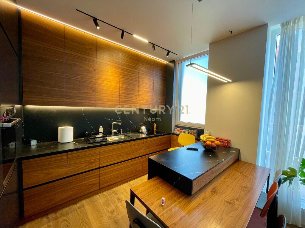 FOR SALE, PREMIUM APARTMENT 2+1+2 WITH PARKING SPACE, NEW BOULEVARD!