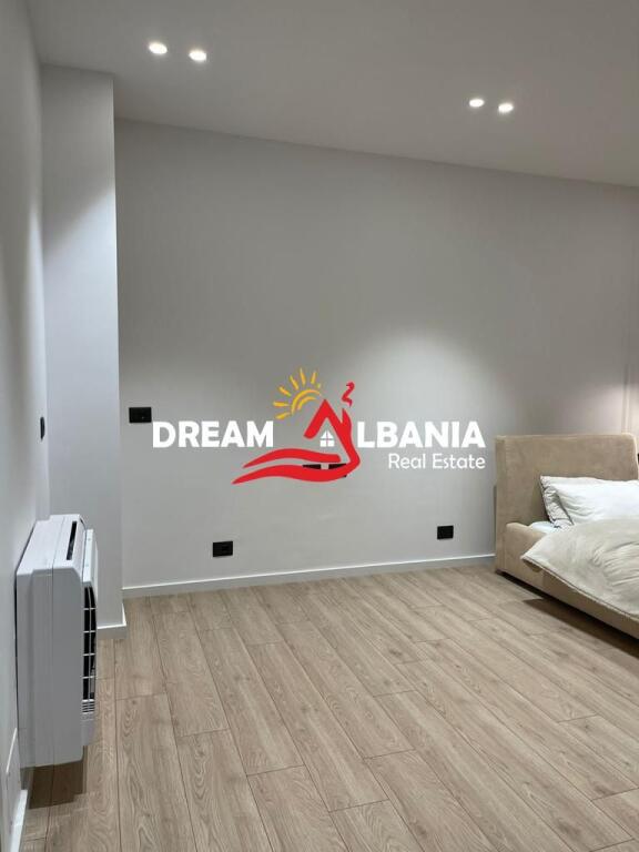 Super Apartament Luksoz 2+1+2 me qera prane Piramides ne rrugen Papa Gjon Pali (ID 42214433).