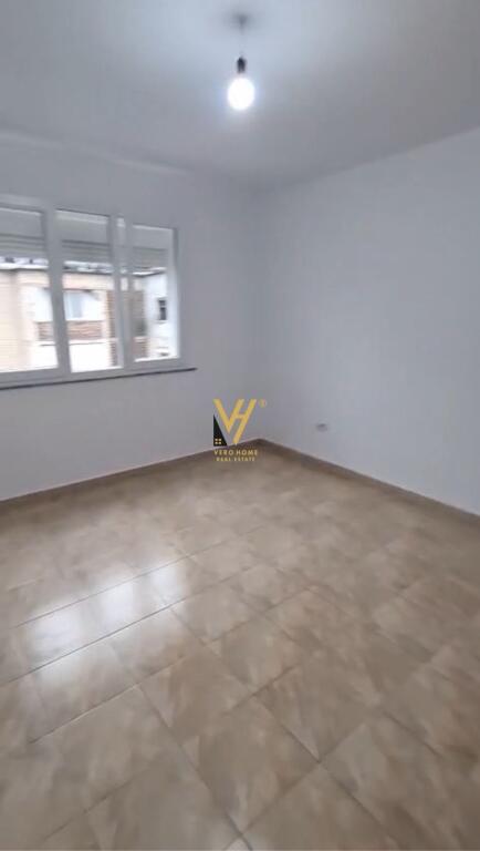 SHITET APARTAMENT 1+1+BLK TE RRUGA KAVAJES 130.000 EURO