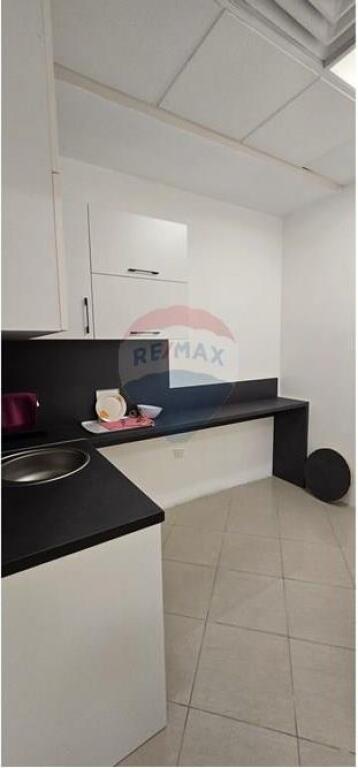 Office space for rent, in a top location, in the center of Tirana