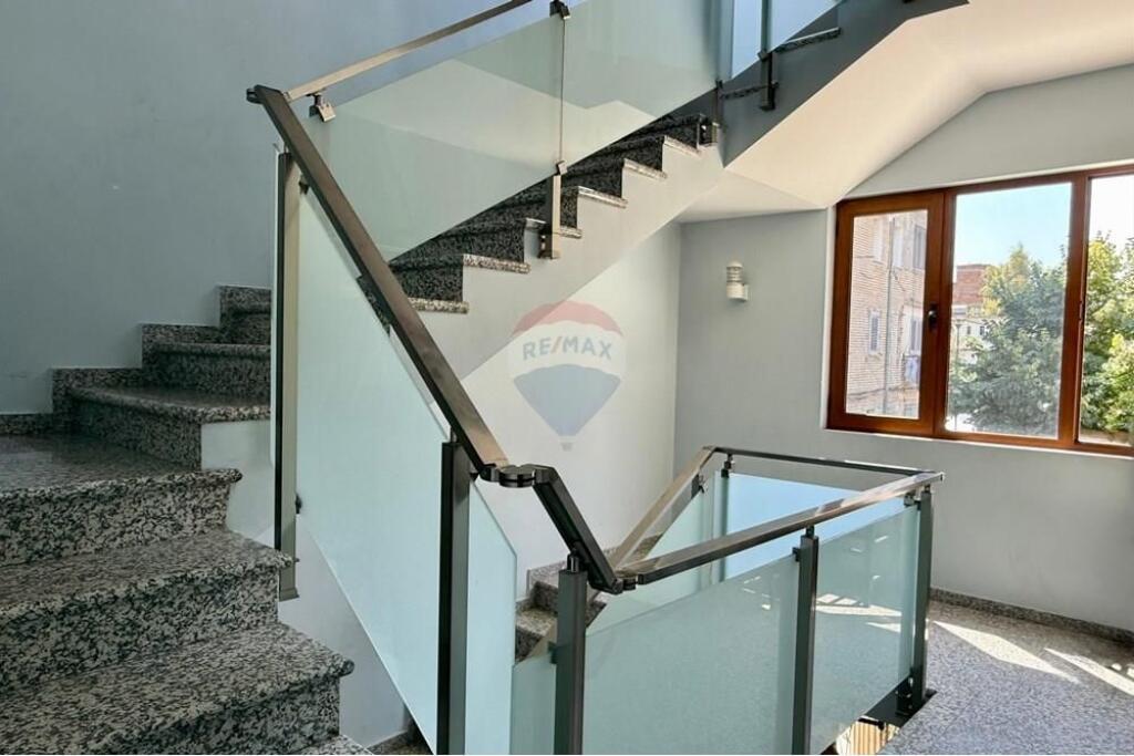 Building - For Sale - United School, Tirana(ID: 530291018-1024)