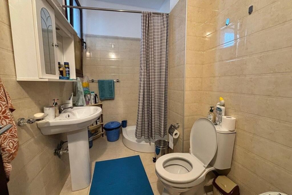 🏡 Apartment 3+1+2 for Sale – Rruga e Re, Vlorë