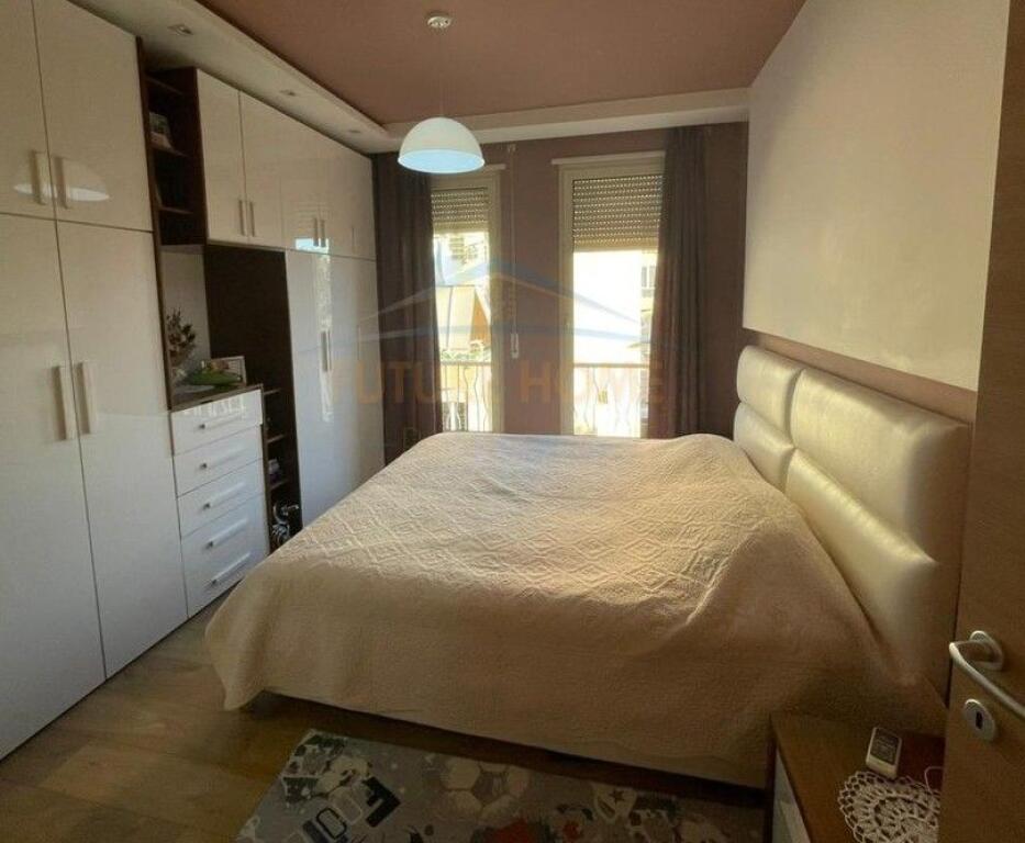 Shitet, Apartament 2+1+2, Rezidenca Sona, Liqeni i Thate, Tirane