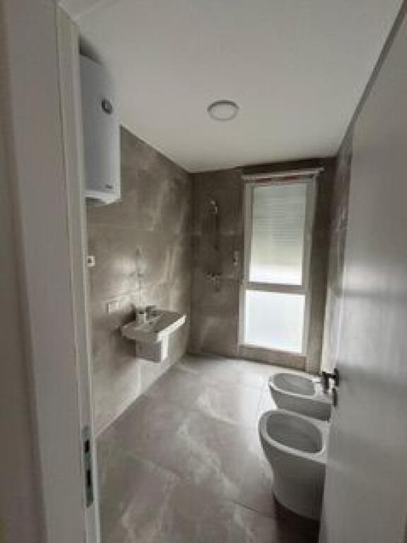 Penthouse 2+2+3ballkone në Don Bosko me 800€