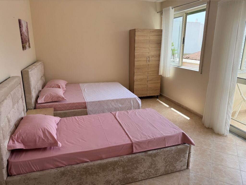 Apartment 1+1 for rent at Plazh Hekurudha