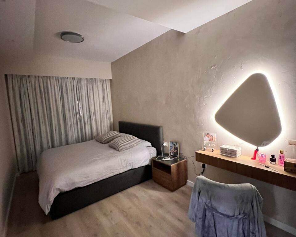 APARTAMENT ME QERA 2+1 21 DHJETORI 80.000 LEKE