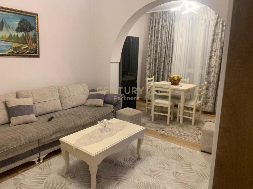 SHESIM APARTAMET 2+1 NE KINOSTUDIO ! 120,000 €