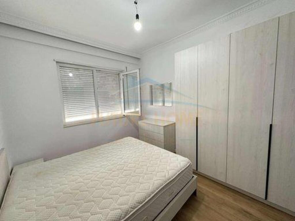 Shitet , Apartament 2+1 , Brryli , Tek Poliklinika Nr. 2