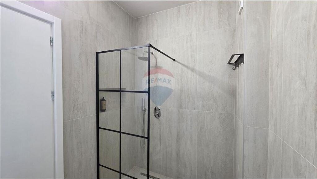 🏢 Apartment 1+1 for Sale – Lungo Mare, Vlora
